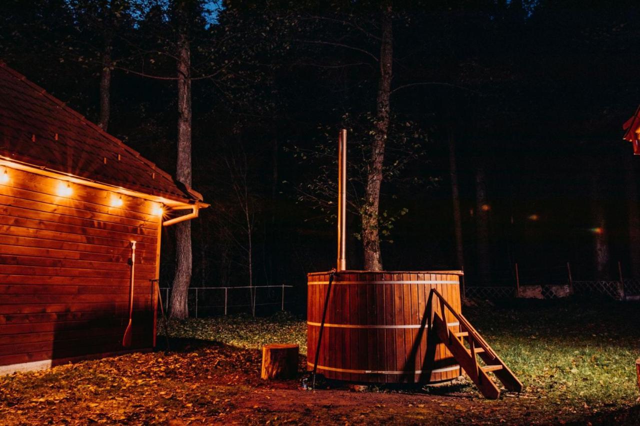 Tusnad Camping BaileTusnad Luaran gambar