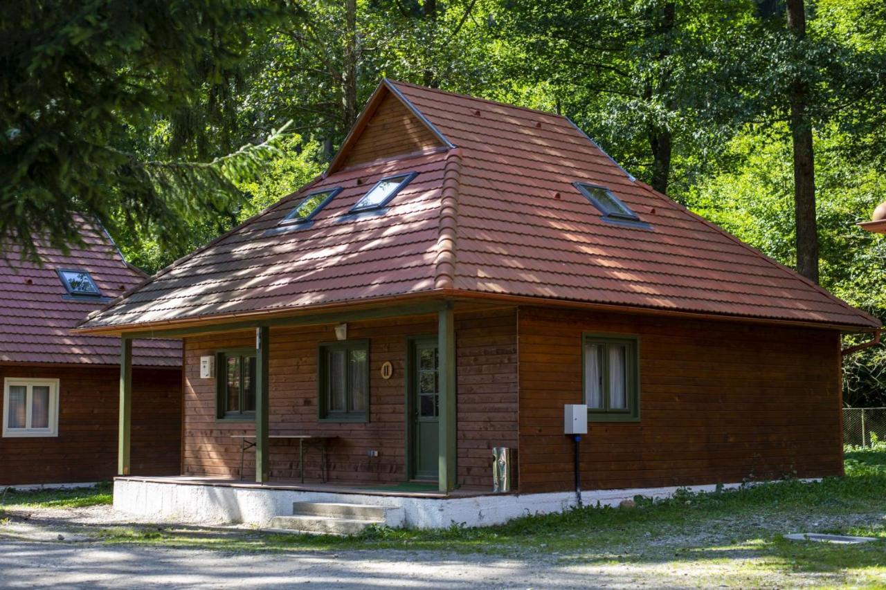 Tusnad Camping BaileTusnad Luaran gambar
