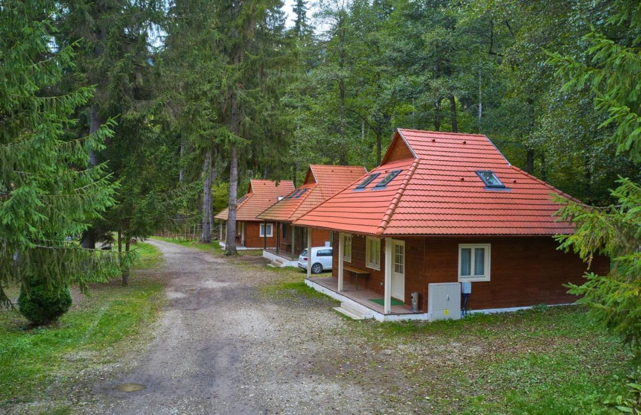 Tusnad Camping BaileTusnad Luaran gambar